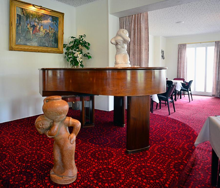 Hotel Hammerso Allinge-Sandvig ภายนอก รูปภาพ